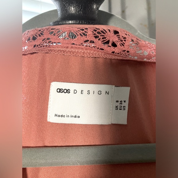 NWOT ASOS SIZE 4 women’s SALMON CHIFFON LINED EYELET BUTTON RUFFLE DRESS - Picture 4 of 5